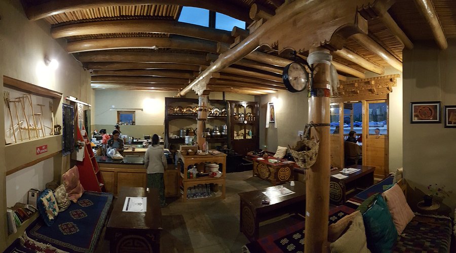 Alchi Kitchen Ladakh: Menu Highlights, Prices & Local Food Picks