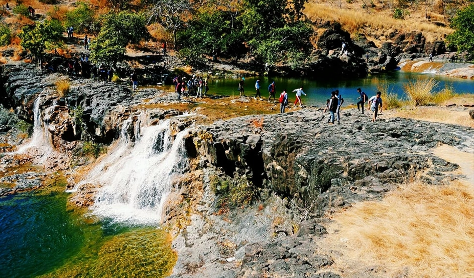 Bamniya Kund Indore: Heritage Stepwell, Route & Best Visit Time