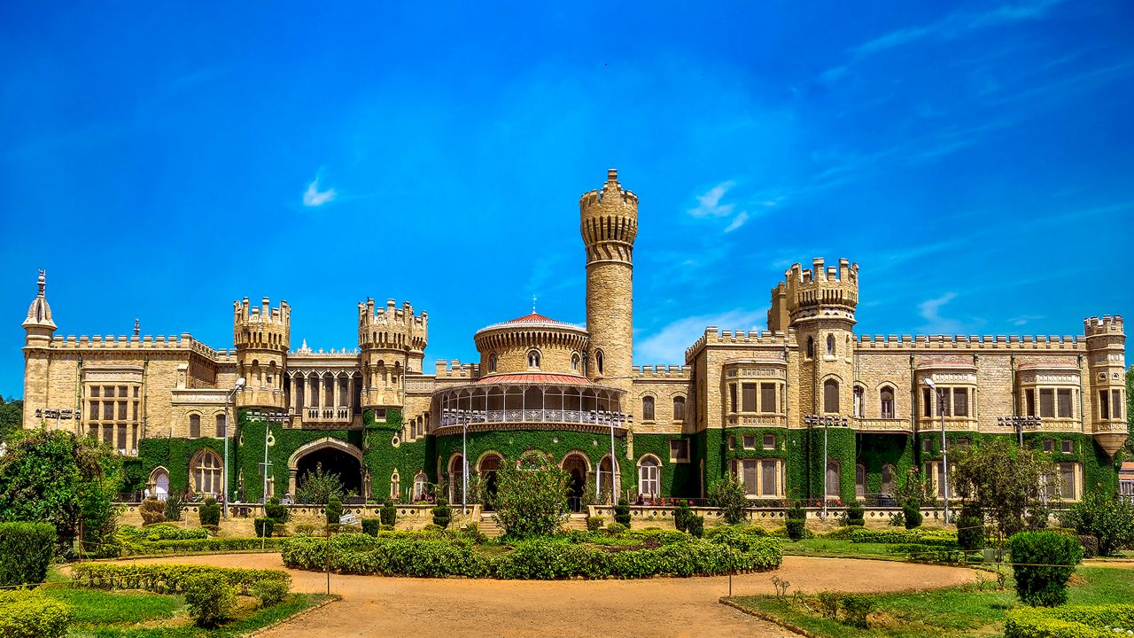 Bangalore Palace: Tudor Architecture in the Heart of Garden City
