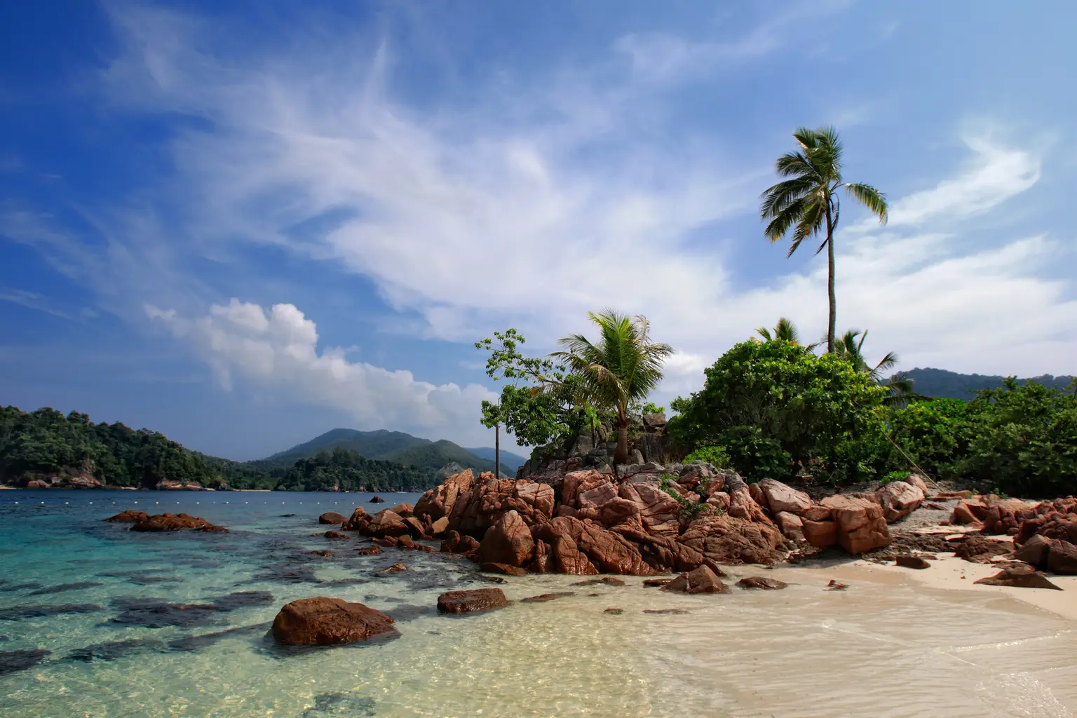 Beaches in Malaysia: Island Picks, Activities & Travel Planning