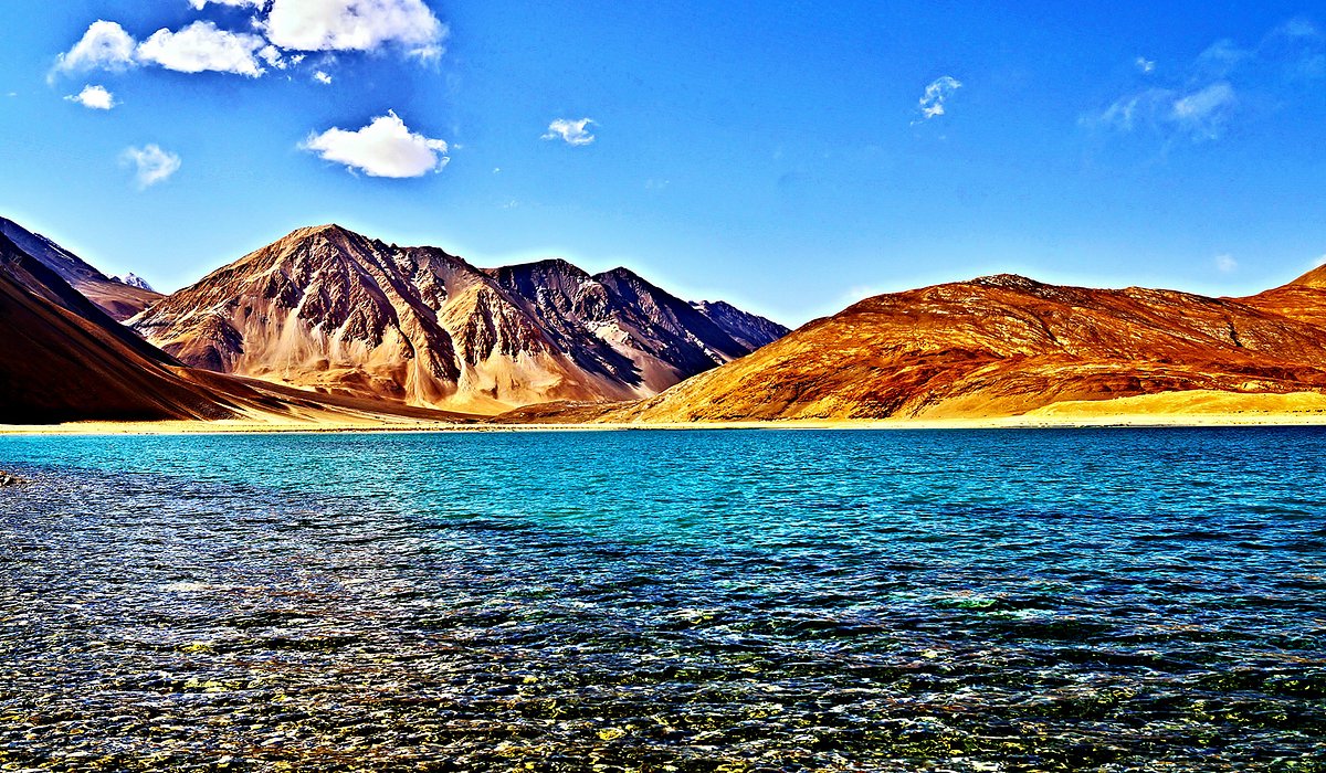 Beautiful Lakes in Ladakh: Best Routes, Guide and Tips
