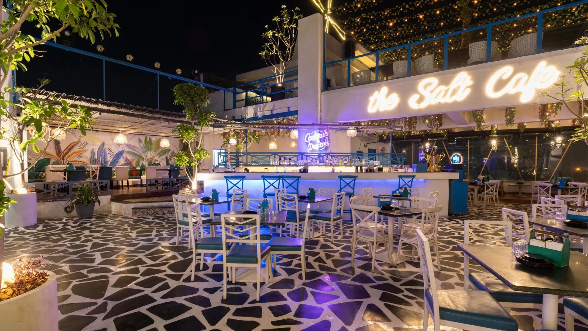 Best Cafes in Agra: Neighborhood Guide and Travel Tips