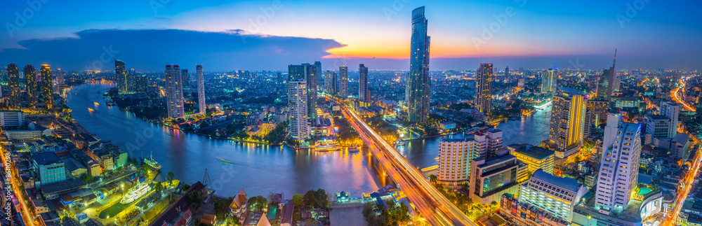 Best Time to Visit Bangkok: Weather, Festivals & Travel Costs