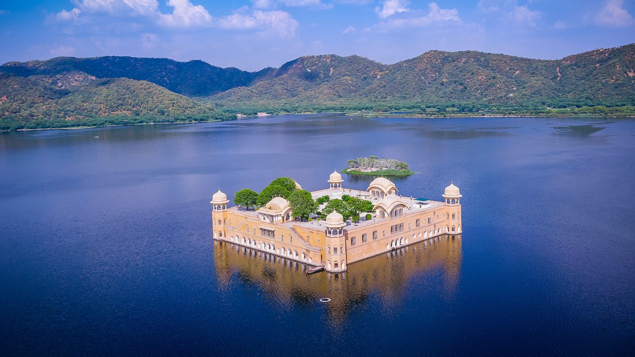 Best Time to Visit Jaipur: Weather Calendar & Peak Tourist Season