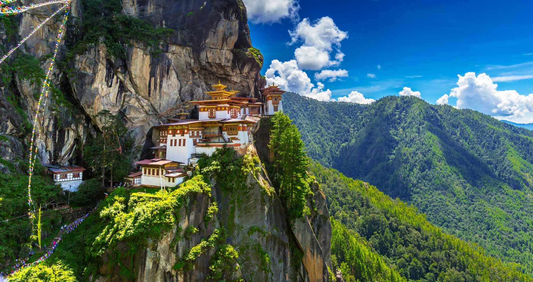 Best Tourist Places in Bhutan: Region-Wise Attractions & Itinerary Ideas
