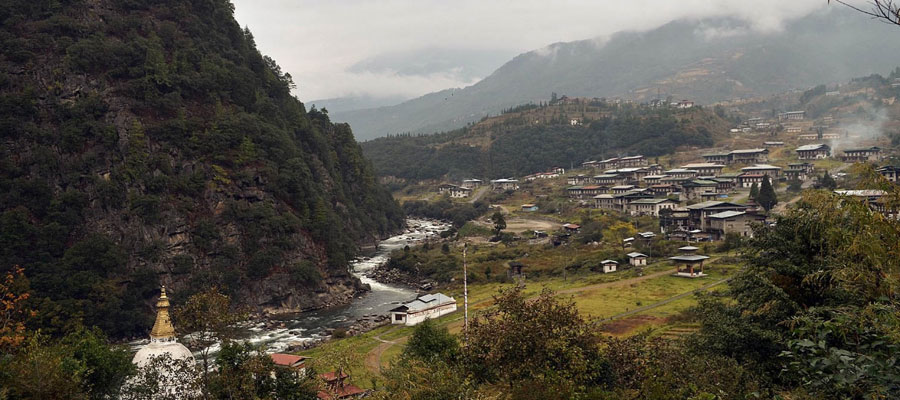 Bumdeling Wildlife Sanctuary Bhutan: Cranes, Trails & Travel Access