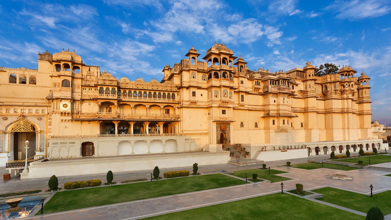 City Palace Udaipur: Complete Guide to Mewar's Royal Heritage