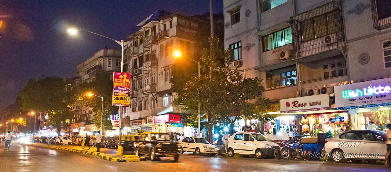 Colaba Causeway Mumbai: Shopping Guide with Tips & Timings