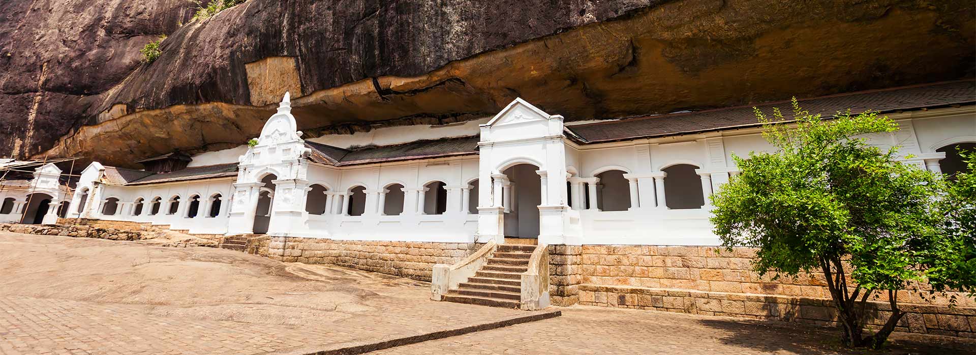 Dambulla Cave Temple Sri Lanka: History, Cave Shrines & Visitor Info