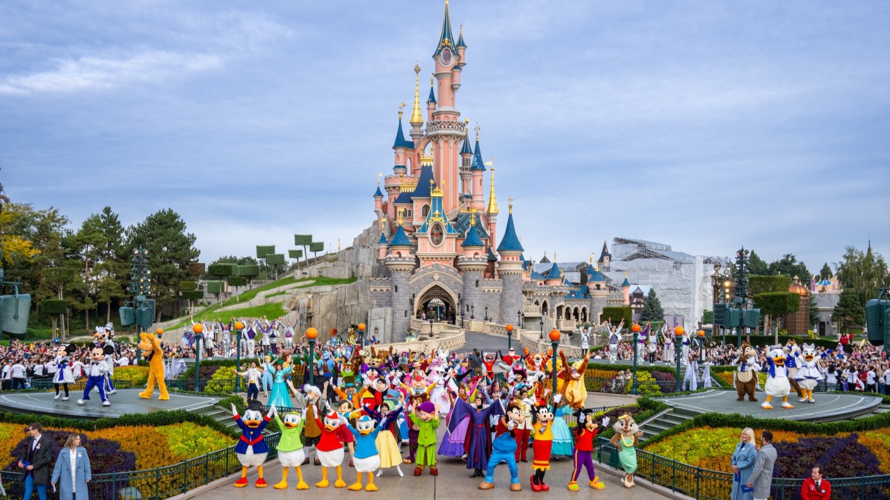 Disneyland in India: Parks, Tickets, and Best Alternatives