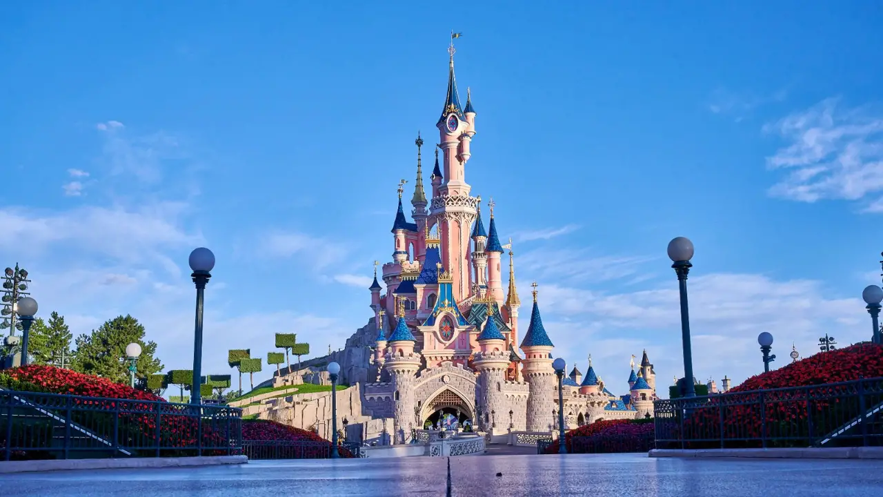 Disneyland Paris: Complete Guide for Magical Experience