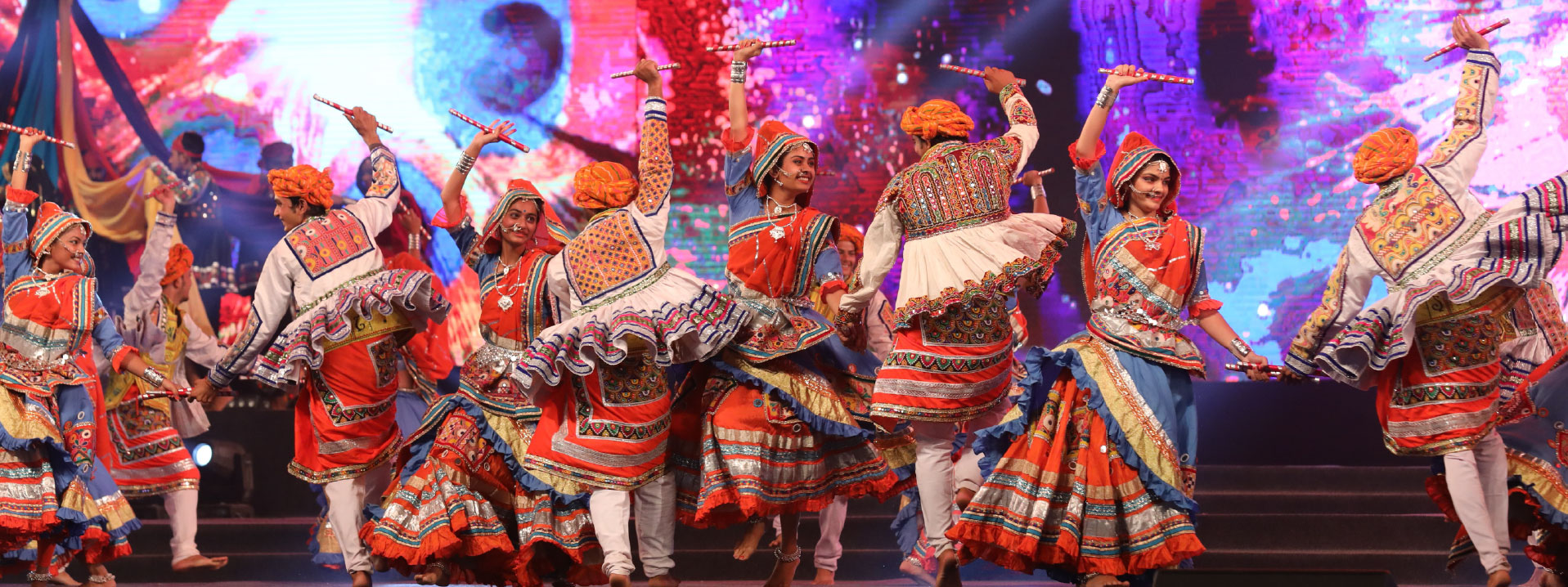 Festivals in Gujarat: Garba, Kutch Events & Seasonal Highlights