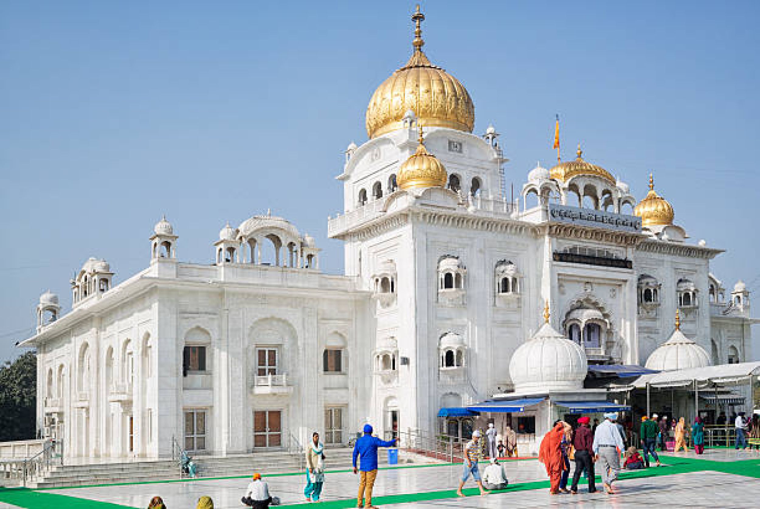 Gurudwara Bangla Sahib Delhi: Timings, Langar & Seva Information