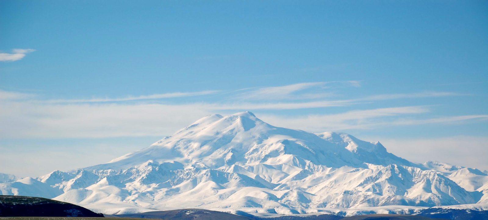 Mount Elbrus: Europe’s Highest Mountain, Routes & Climb Facts