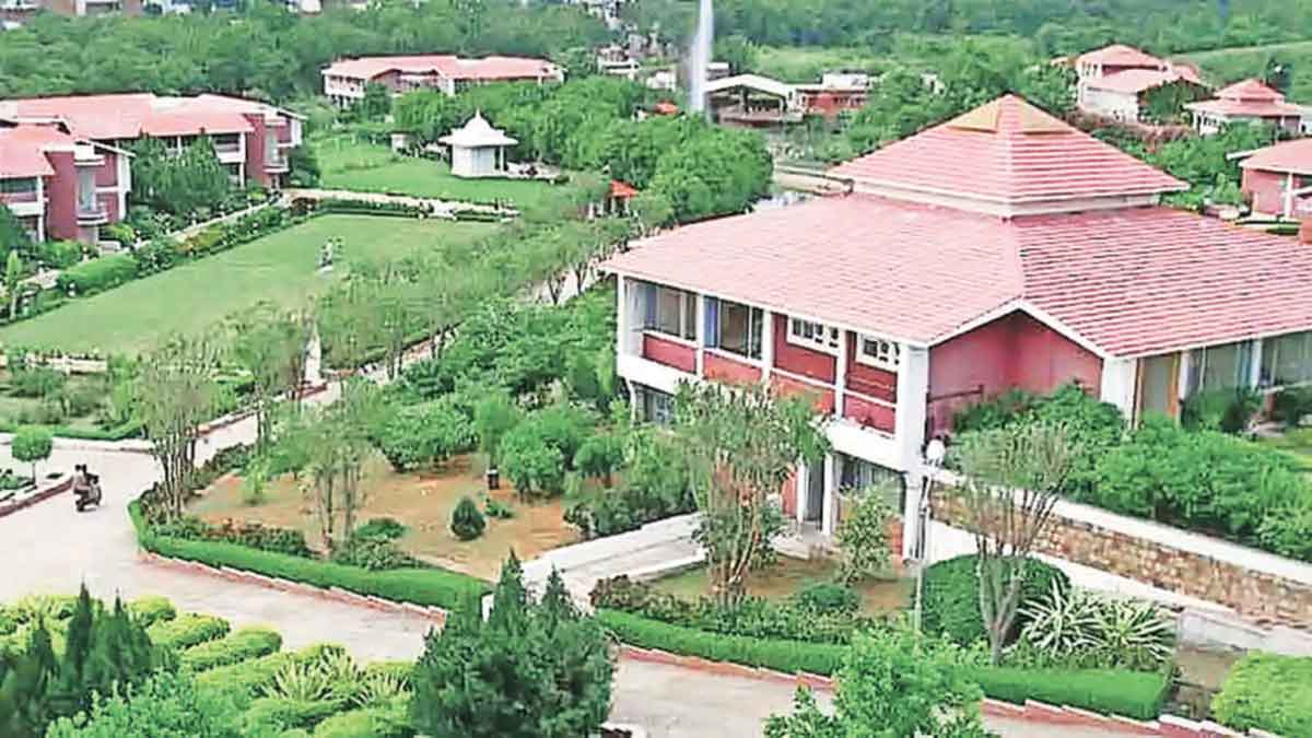 Hiware Bazar Maharashtra: Model Village Story & Visit Details