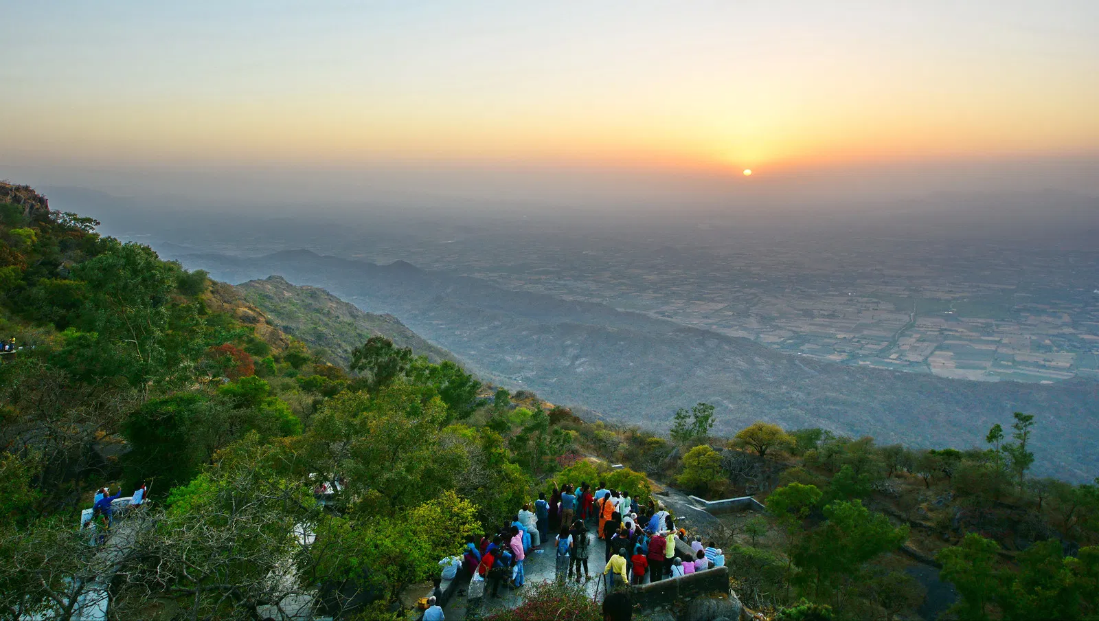 Honeymoon Places India June: Top 15 Romantic Spots