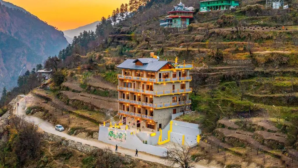 Best Tirthan Valley Hotels & Resorts