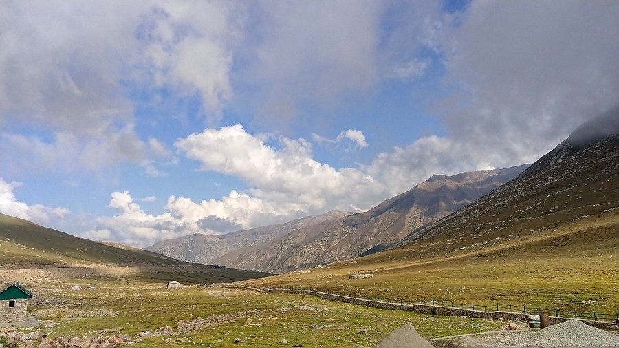 How to Travel from Jammu to Srinagar: Route, Time & Cost