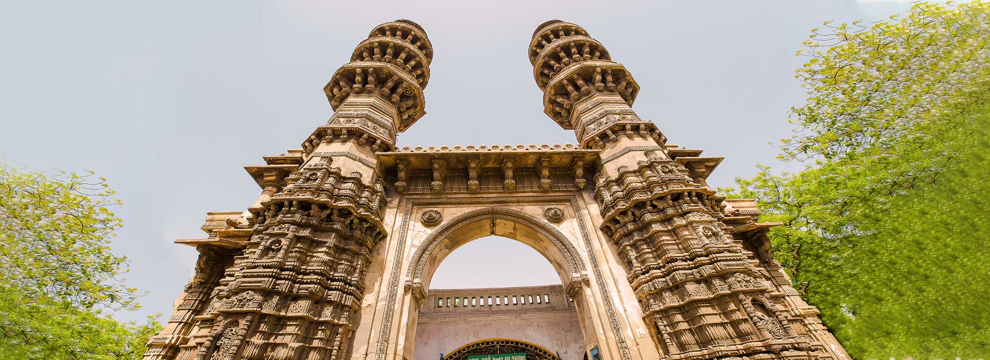 Jhulta Minara Ahmedabad: Mystery, History and Timings