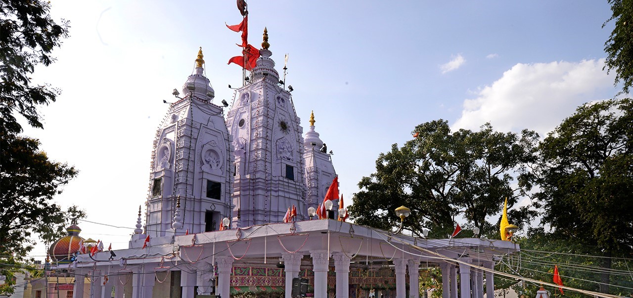 Khajrana Ganesh Temple Indore: Darshan Timings, Offerings & Local Tips