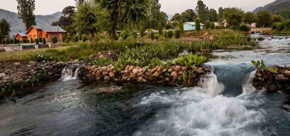 Kokernag Kashmir: Best Time, Gardens & Day Trip Plan