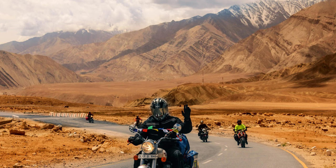 Ladakh by Road: Complete Guide to Manali & Srinagar Routes