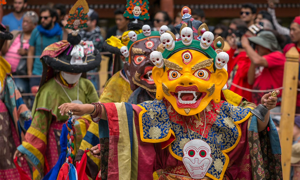 Hemis Festival Ladakh: Dates, Cham Dance & Travel Tips