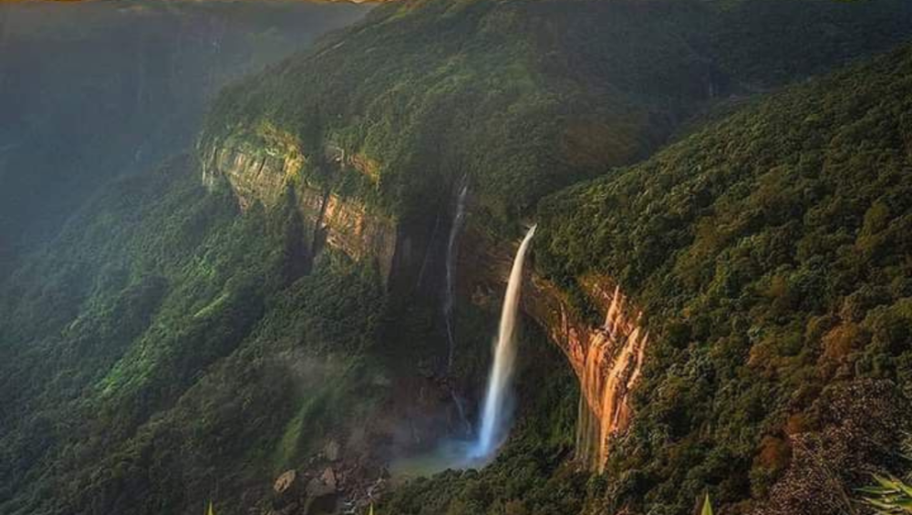 Langshiang Falls Meghalaya: Trek Route & Tall Waterfall Views
