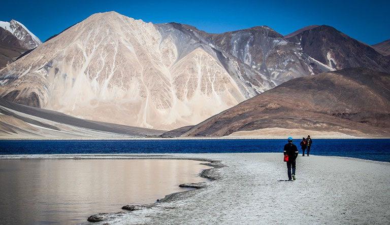 Leh Ladakh Trip Guide: Acclimatization, Route Sequencing, Cost Logic, and Safe High-Altitude Planning