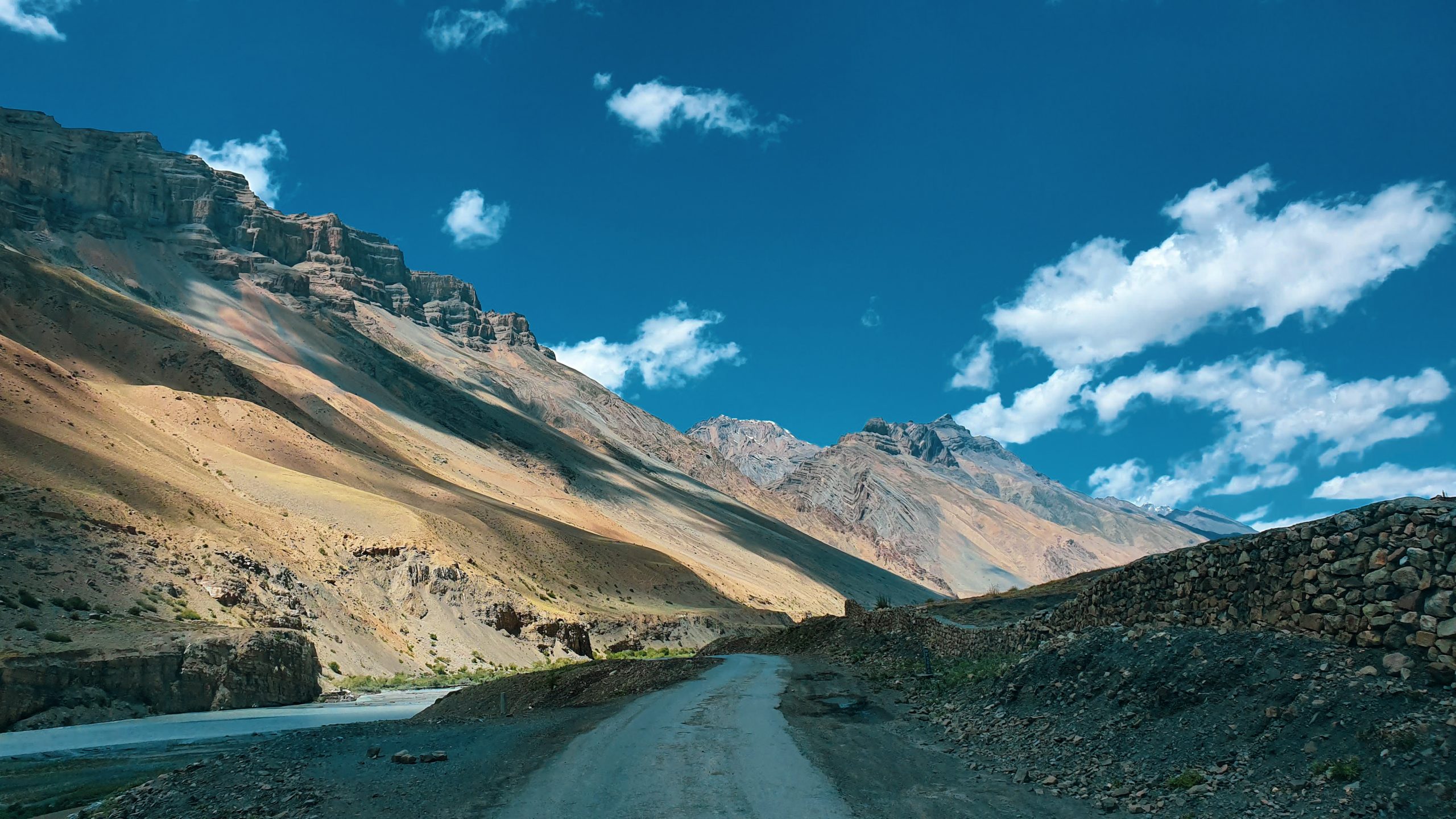Manali to Kaza: Route Guide & Travel Tips