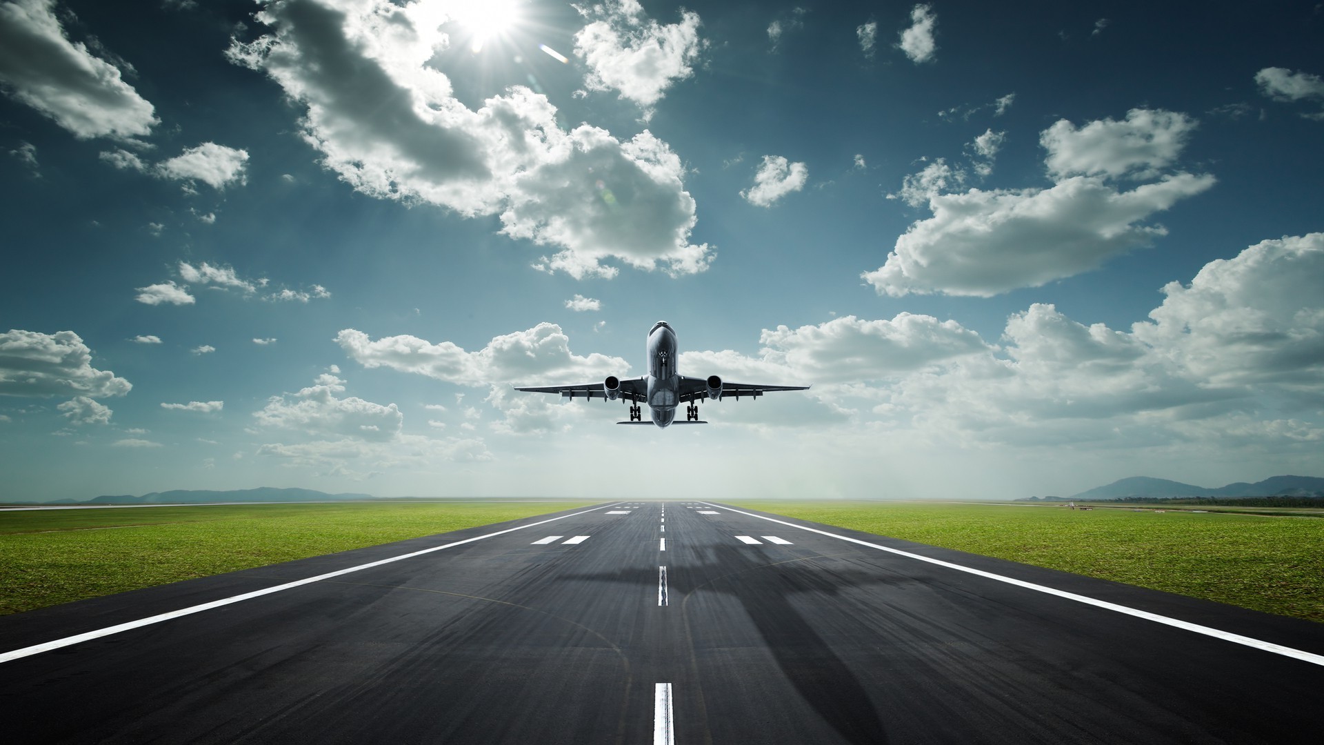 Most Expensive Flights: Luxury Travel Routes