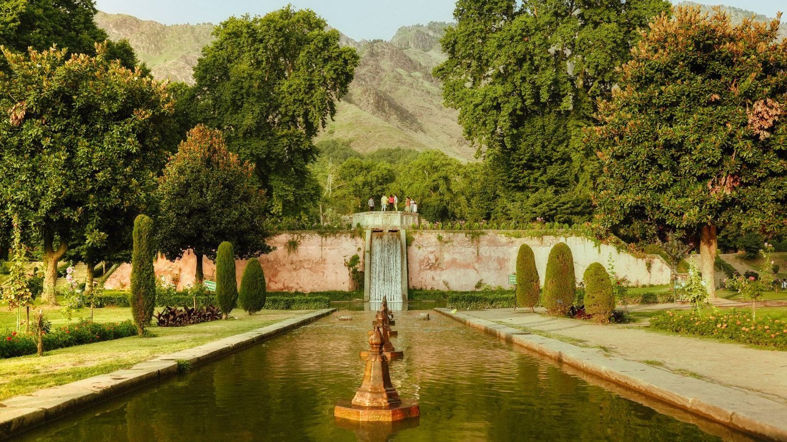 Mughal Gardens Kashmir: Complete Guide to 5 Gardens