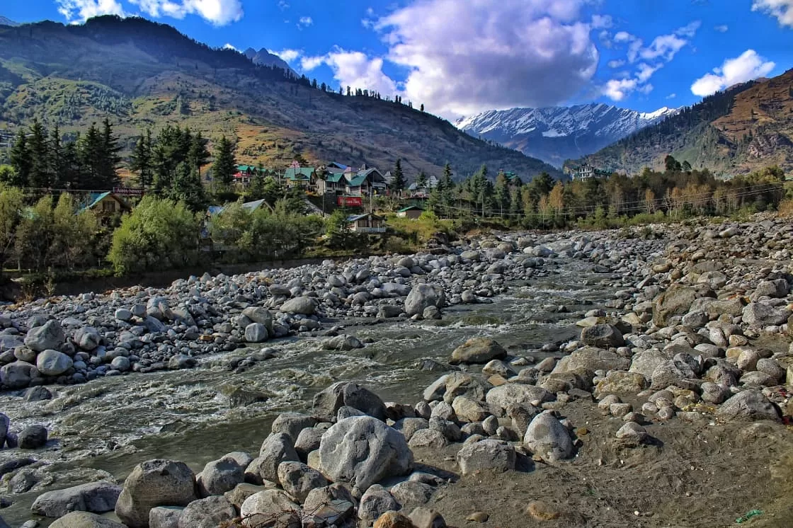 Nehru Kund Manali: Location, Best Time & Nearby Attractions