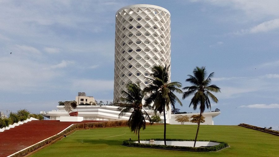 Nehru Science Centre Mumbai: Exhibits, Ticket Price & Timings
