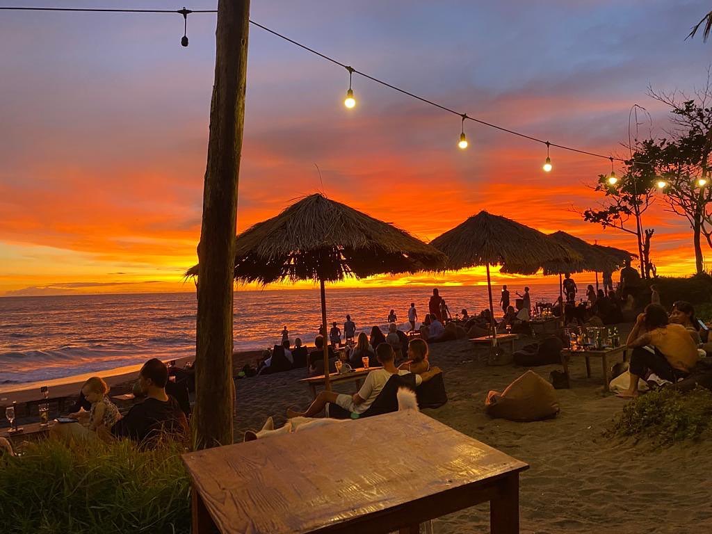 Nightlife in Bali: Clubs, Bars & Beach Parties