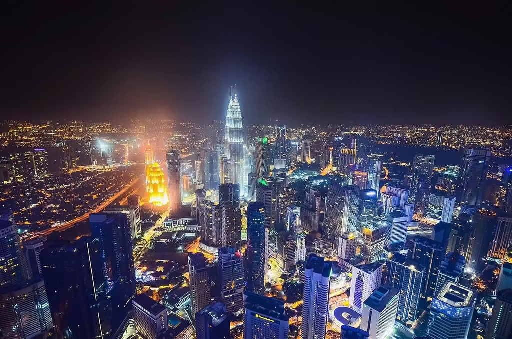 Kuala Lumpur Nightlife: Rooftop Bars, Clubs & Areas