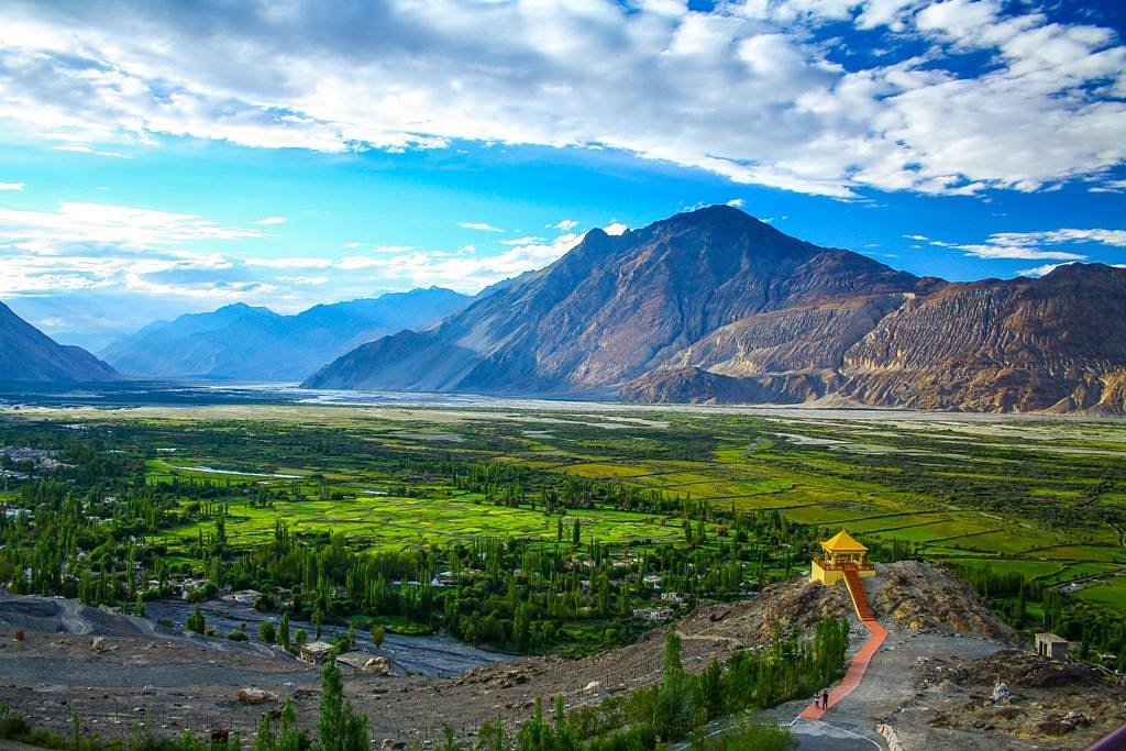 Nubra Valley Ladakh: Itinerary, Permits, Route & Stay Options