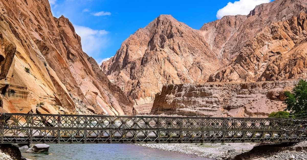Nyoma Village Leh Ladakh: Travel Guide & Stay