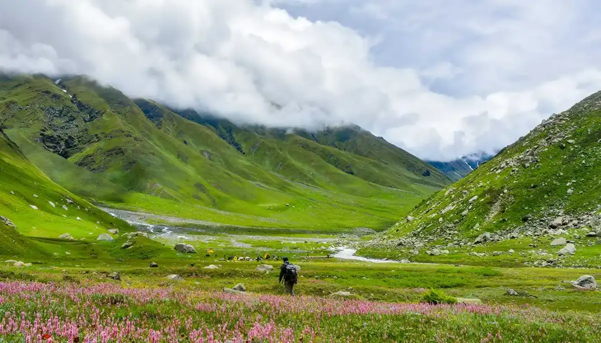 Pin Bhaba Pass Trek: Difficulty, Route & Best Season