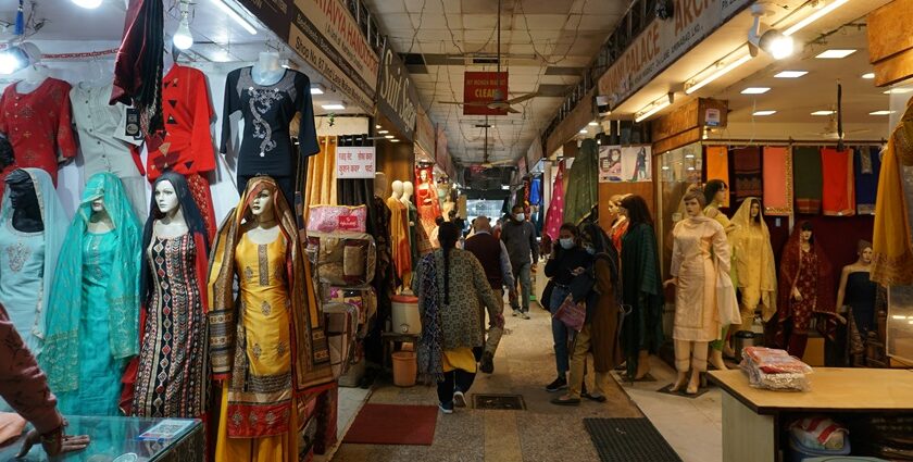 Shopping Places in Patna: Markets, Malls & Local Specialty Items