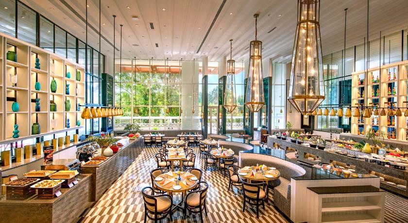 Places to Eat in Guntur: Spicy Andhra Food, Cafes & Dining Spots