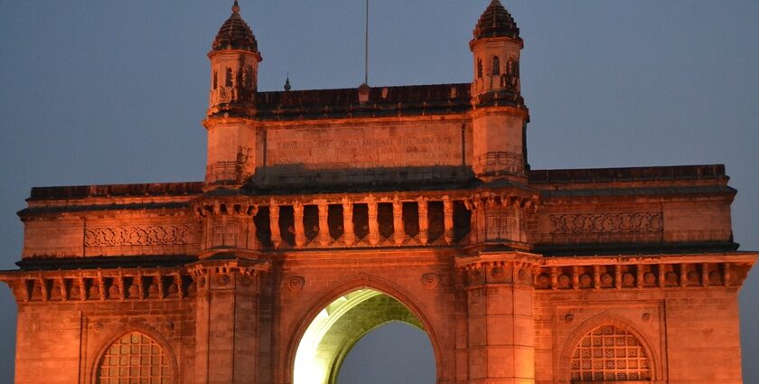 12 Best Places Near Gateway of India: Walkable Mumbai Attractions