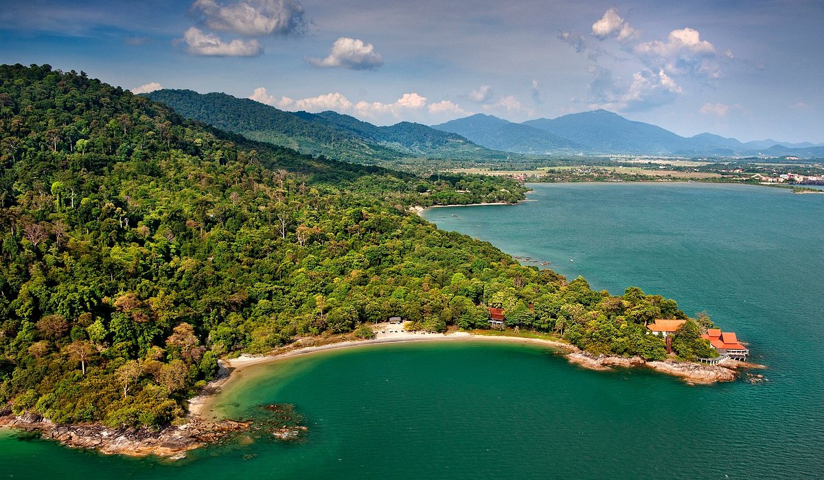 Places to Visit in Malaysia: Cities, Islands & Nature Escapes