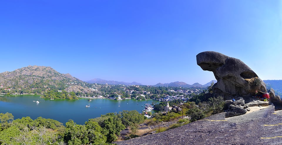 Places to Visit in Mount Abu: Lake, Temples & Hills