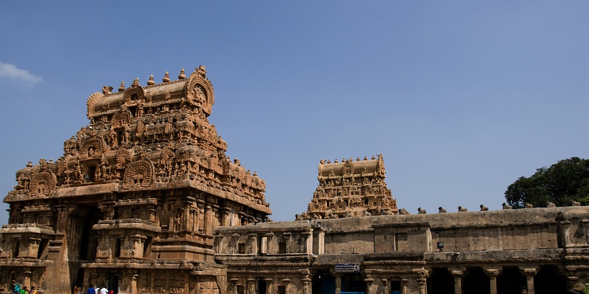 Places to Visit in Nagapattinam: Coastal Temples, Beaches & Routes