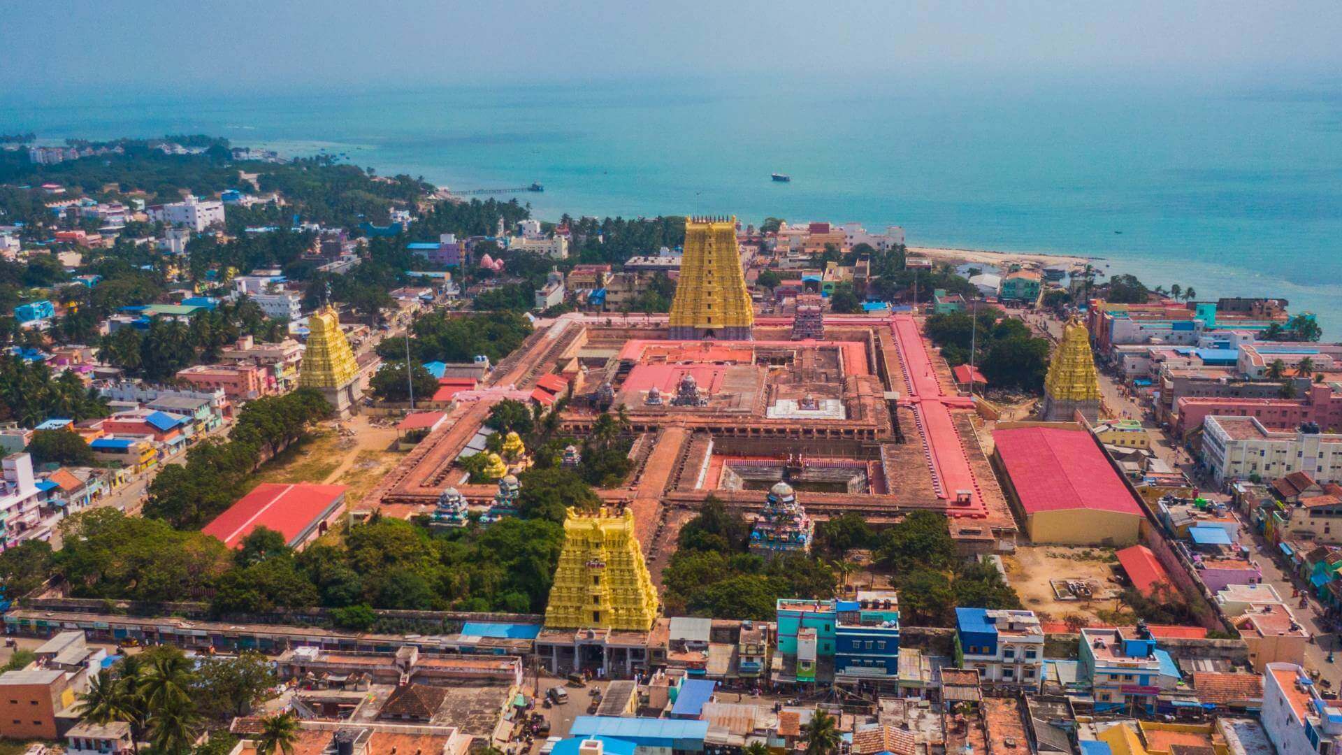 Rameshwaram Temple: Darshan Timings, Pooja Rituals & Travel Planning