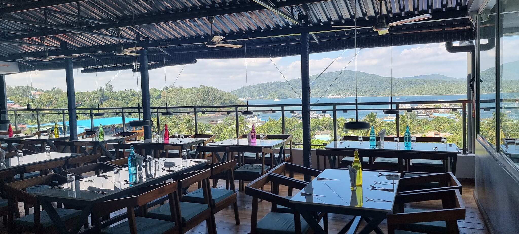 Restaurants in Port Blair: Seafood, Island Cuisine & Dinner Spots