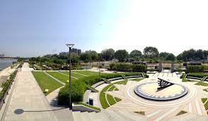 Sabarmati Riverfront Ahmedabad: Activities, Entry Zones & Best Time