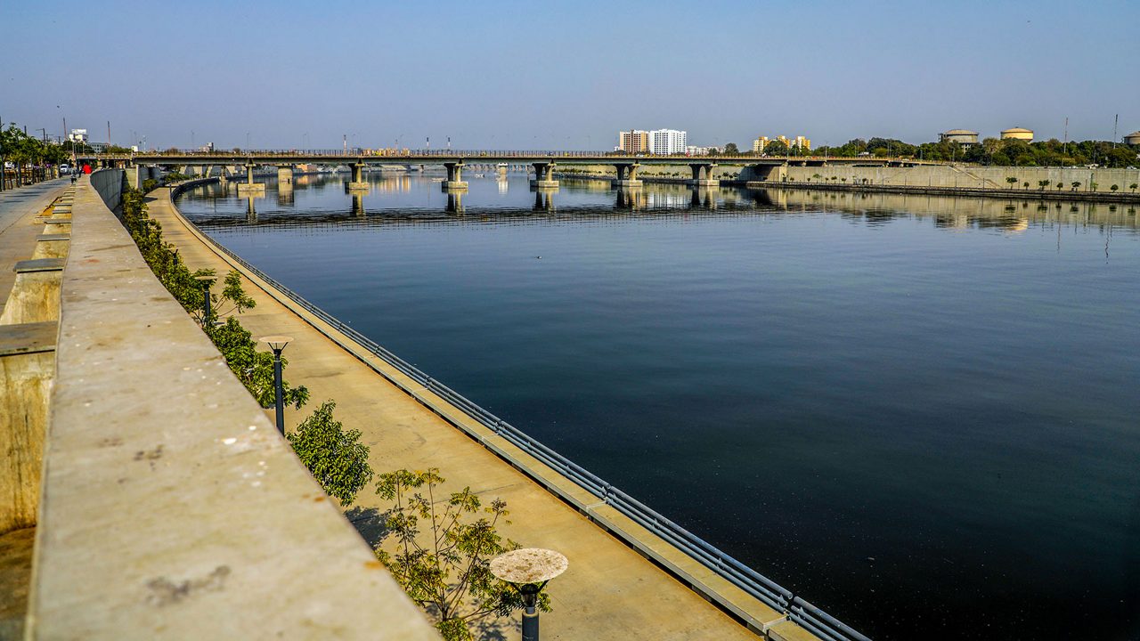 Sabarmati Riverfront: Ahmedabad's Waterfront Gem