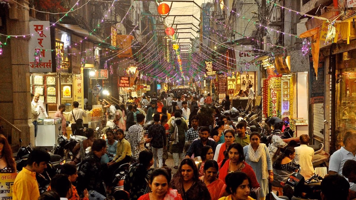 Sarafa Bazaar Indore: Night Street Food, Timings & Must-Try Stalls